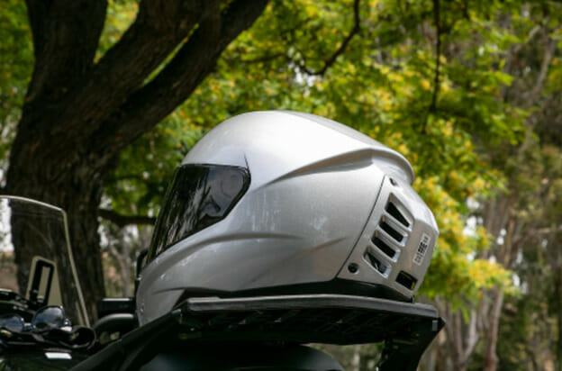 motorcycle helmet with air conditioning